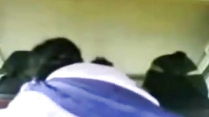 அனல் விபச்சாரி முதிர்ந்த முகம் அலங்காரத்திற்கு பணியமர்த்தப்பட்டார்