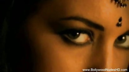 அழகான லெஸ்பியன் ரஷியன் பூமி