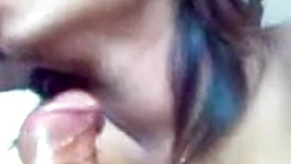 ஊதா நிற உடையில் சக்கர் கொழுப்பு முதிர்ந்த செக்ஸ்