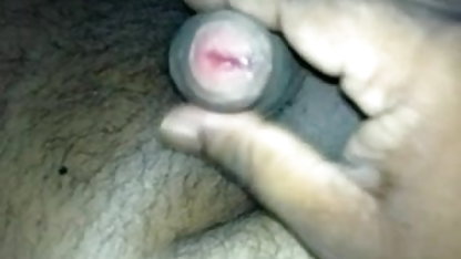 ரோஸ் ரெட் டைரலுடன் ஜோசபின் ஜேம்ஸ் பிரஞ்சு கடினமான காரணமின்றி