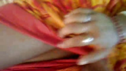 பெண் சவாரி புதர் முதிர்ந்த செக்ஸ்