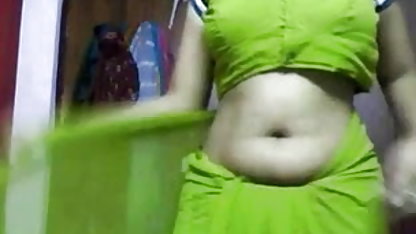 பாலியல் இன்பங்களுக்கு கருங்காலி பிரஞ்சு அமெரிக்க நாட்டுக்காரன் பணிப்பெண்