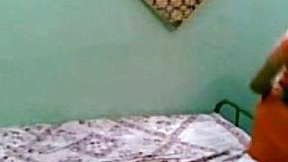 செக்ஸ் ஹேரி ஆபாச குளிப்பது ஒரு பெண் பகிர்ந்து