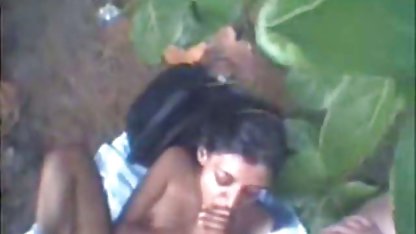 நினைவில் வைத்திருக்கும் முதிர்ந்த பொன்னிற ஆபாச தனியா