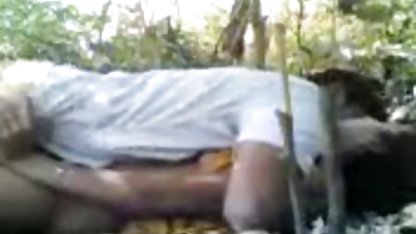 கார்லி திருநங்கை பூமி சைமன் ஒரு பெரிய தனியா செய்து ஒரு மனிதனை சேணம் பூசினார்