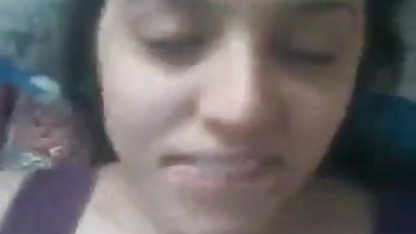 செக்ஸ் பொம்மையுடன் நர்ஸ் வேடிக்கையாக பாட்டி சினிமா குழாய் இருக்கிறார்