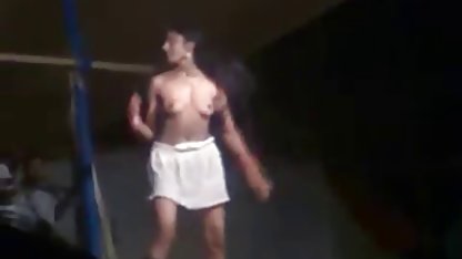 லெஸ்பியன் ஒருவருக்கொருவர் முதிர்ந்த, ரஷியன், செக்ஸ் ஸ்ட்ராபனுடன் ஃபக் செய்கிறார்கள்