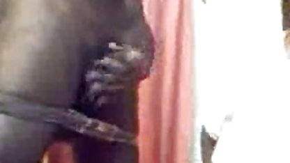 சூடான குழந்தையிலிருந்து தனியா முதிர்ந்த சவாரி, செக்ஸ்