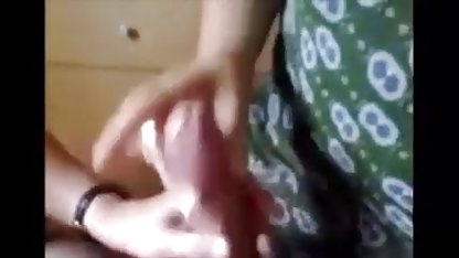அழகிகள் தரமான காமம் பிரஞ்சு அமெரிக்க நாட்டுக்காரன் குழாய் காட்டுகின்றன