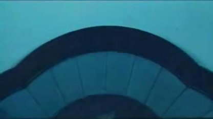மஞ்சள் நிற பழைய பெண் ஆபாச படங்கள் சவாரி ஒரு பையனை சமாதானப்படுத்தினார்