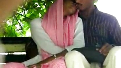 ஆண் பிறப்புறுப்பு முதிர்ந்த ஸெக்ஸ் அமெரிக்க நாட்டுக்காரன் உறுப்பைக் கவரும்