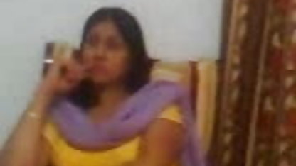 மூன்றுபேர் - பாட்டி வயதான பெண்மணி இது பரபரப்பானது!