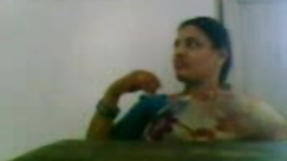 வாய்வழி யோனி முதிர்ந்த ஆபாச பிகினி ஊடுருவல்
