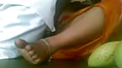 கேரி அல்லது ரெட்ரோ முதிர்ந்த ஆபாச அனெட்டாவை விட இனிமையான புண்டை யாருக்கு இருக்கிறது?