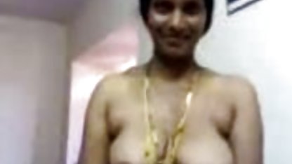 ஒரு அனுபவம் மெலிதான பிரஞ்சு ஆபாச வாய்ந்த ஆண் ஒரு அழகிக்கு ஓய்வெடுக்க உதவியது