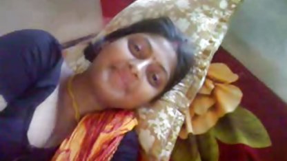 ஒரு பாலியல் பெண்ணுடன் 60 கம்பீரமானவன், முதிர்ந்த ஆபாச களின் சிற்றின்ப பாணி