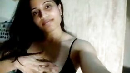பெண் கைகளிலிருந்து முழு உடல் மசாஜ் ஜெர்மன் ஆபாச பாட்டி மற்றும் யோனி