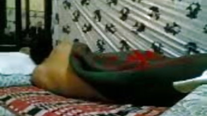 கவர்ச்சியான கருங்காலி பிரஞ்சு, பிபிசி சிவப்பு மற்றும் ரஷ்ய